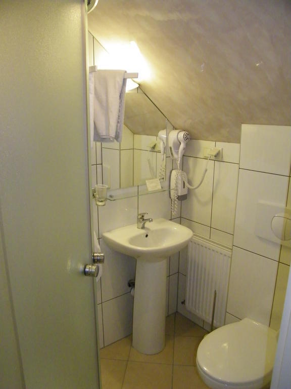 Hotel Restauracja Tawerna Gliwice Room photo