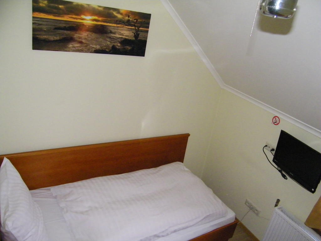 Hotel Restauracja Tawerna Gliwice Room photo