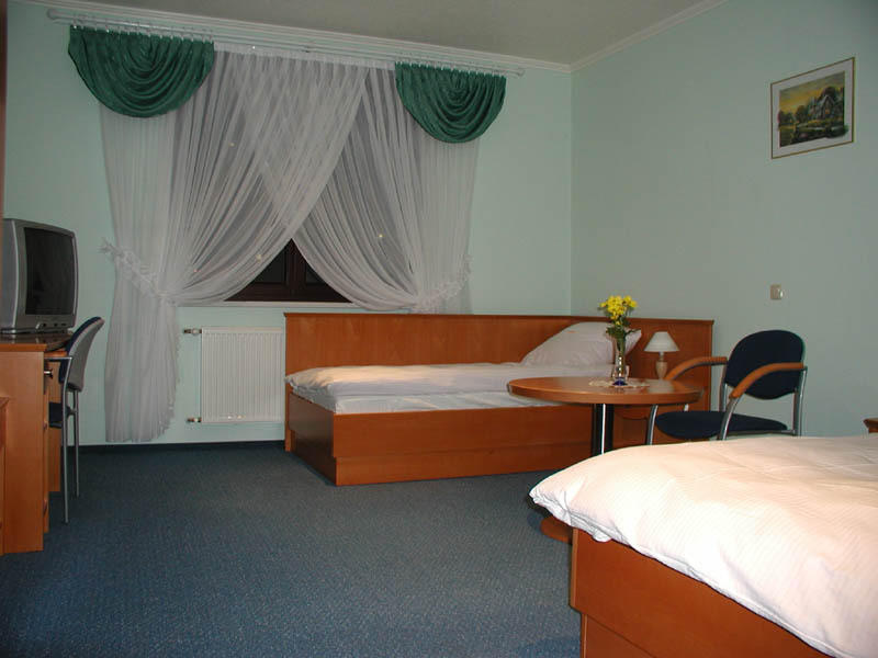 Hotel Restauracja Tawerna Gliwice Exterior photo