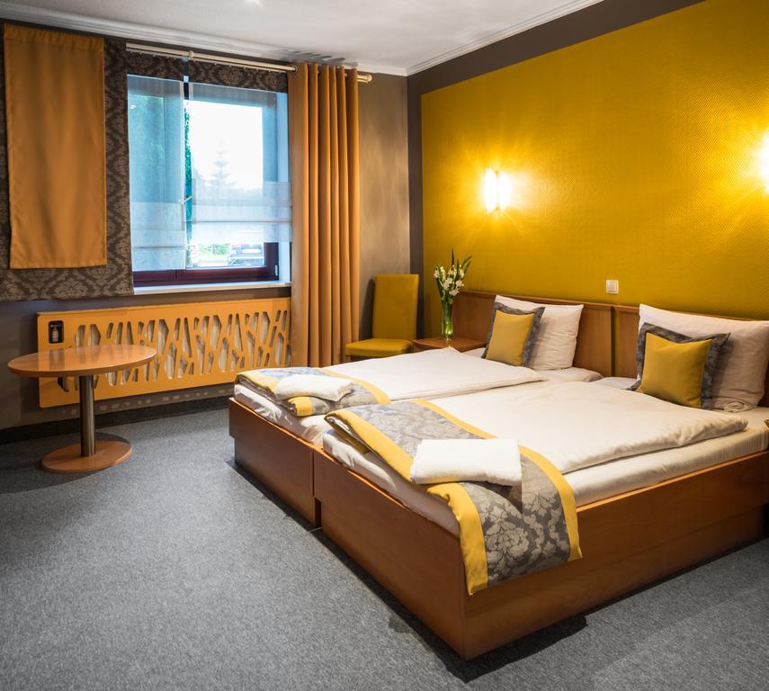 Hotel Restauracja Tawerna Gliwice Exterior photo