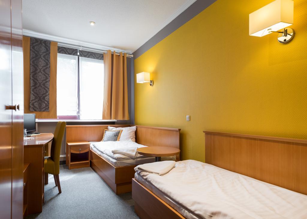 Hotel Restauracja Tawerna Gliwice Exterior photo